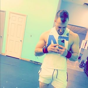 Meet your Posher, Eric